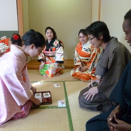 KIMONO AND TEA CLASS<br /><span>December 27, 2011</span>