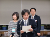 表彰式典で大嶋文科省高等教育局専門官が挨拶