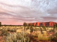 Haruna_Uluru.jpg